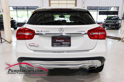 White 2017 Mercedes-Benz GLA 250 4MATIC