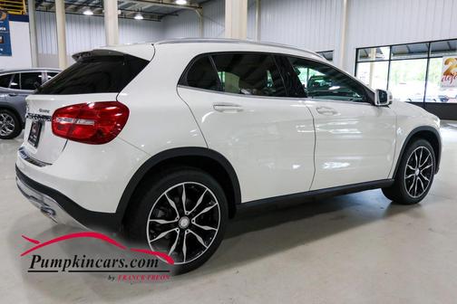 White 2017 Mercedes-Benz GLA 250 4MATIC