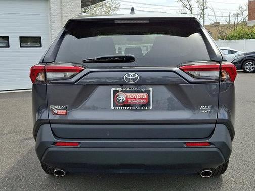 Magnetic Gray Metallic 2024 Toyota RAV4 XLE