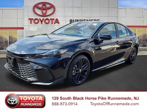 Midnight Black Metallic 2026 Toyota Camry SE