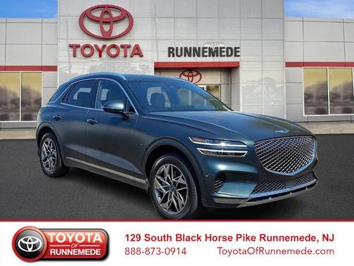 Brunswick Green 2023 Genesis GV70 2.5T AWD