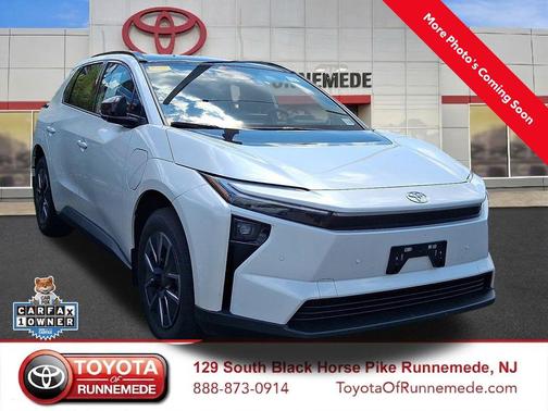 Pearl 2026 Toyota bZ XLE