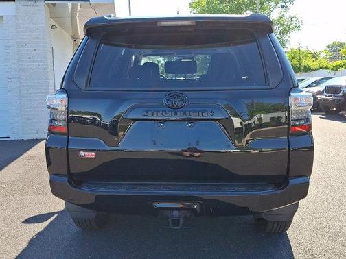 Midnight Black Metallic 2020 Toyota 4Runner SR5 Premium
