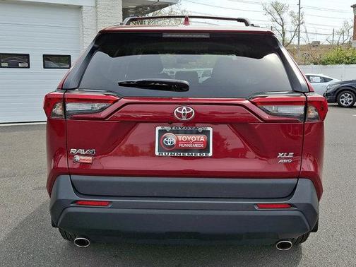 Ruby Flare Pearl 2024 Toyota RAV4 XLE