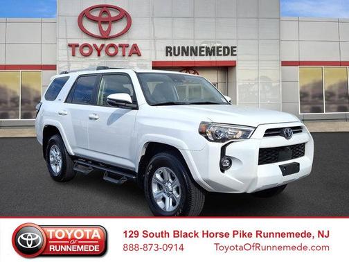 Ice Cap 2024 Toyota 4Runner SR5 Premium