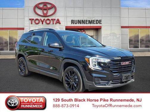 Ebony Twilight Metallic 2023 GMC Terrain SLE