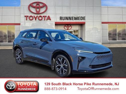 Storm Cloud 2025 Toyota Crown Signia XLE