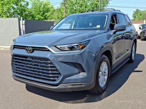 Cloud 2026 Toyota Grand Highlander XLE