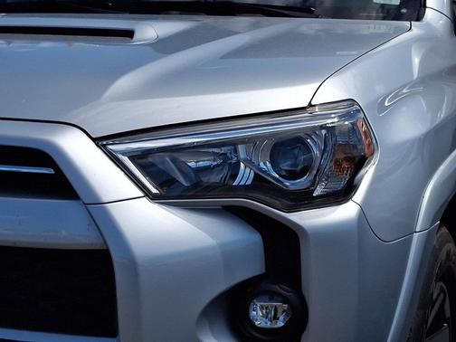 Classic Silver Metallic 2022 Toyota 4Runner TRD Off Road