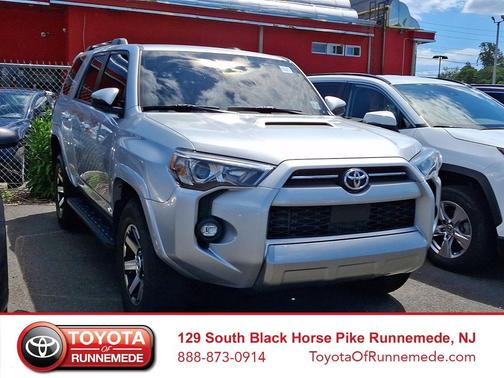 Classic Silver Metallic 2022 Toyota 4Runner TRD Off Road