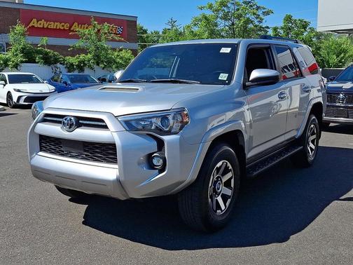 Classic Silver Metallic 2022 Toyota 4Runner TRD Off Road