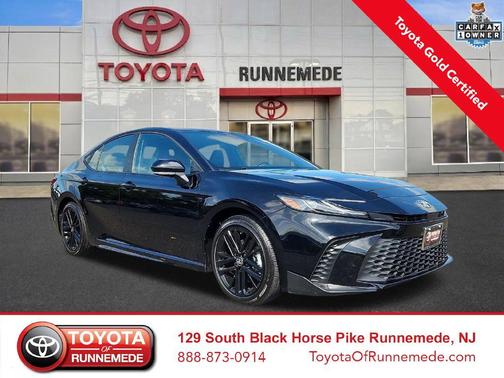 Midnight Black Metallic 2026 Toyota Camry SE