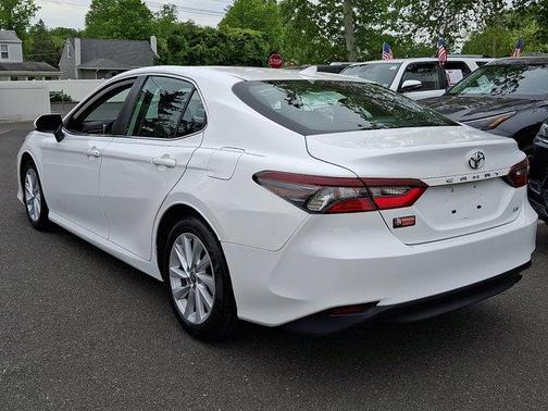 Ice Cap 2023 Toyota Camry LE