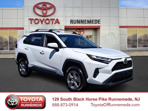 Ice 2025 Toyota RAV4 XLE