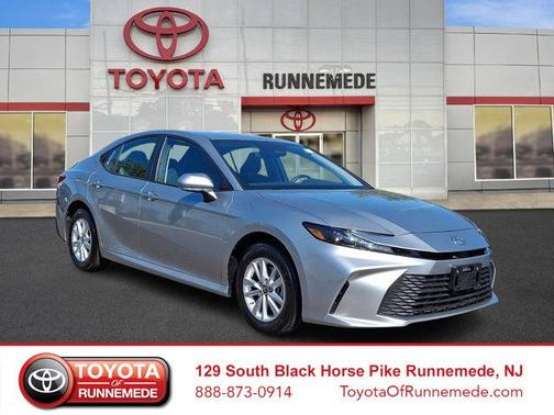 Celestial Silver Metallic 2025 Toyota Camry XSE