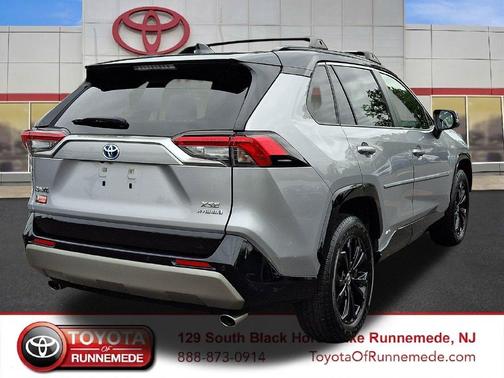 Silver Sky Metallic/Midnight Black Metallic 2022 Toyota RAV4 Hybrid SE