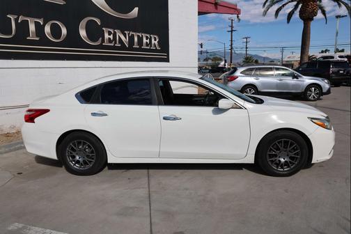 2016 Nissan Altima 2.5 S