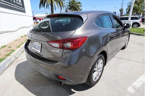 2016 Mazda Mazda3 i Touring