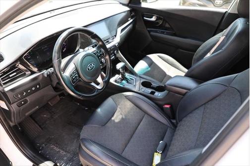 2020 Kia Niro Touring
