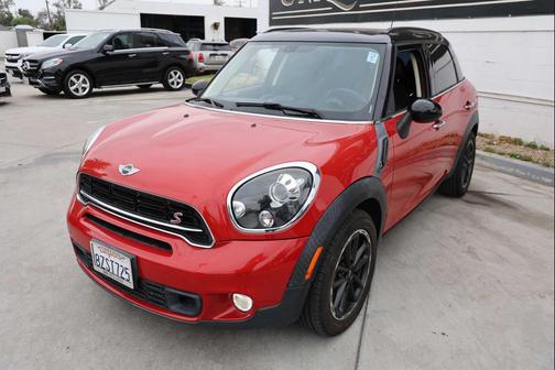 2015 MINI Countryman Cooper S