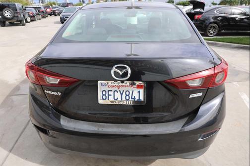 2018 Mazda Mazda3 Sport