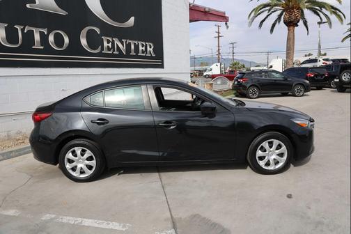 2018 Mazda Mazda3 Sport