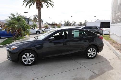 2018 Mazda Mazda3 Sport