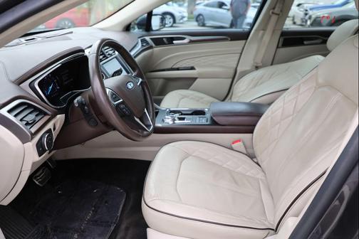 2017 Ford Fusion Energi Platinum