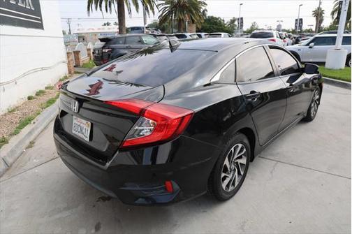 2018 Honda Civic EX