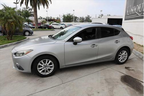2016 Mazda Mazda3 i Touring