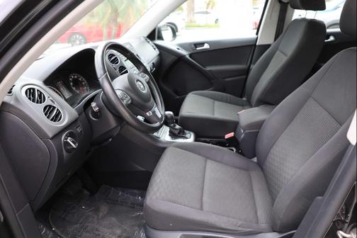 2014 Volkswagen Tiguan 2.0T S 4MOTION