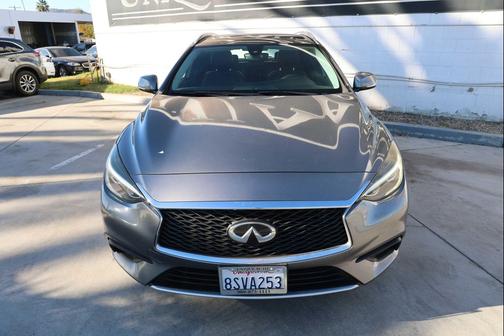 2019 INFINITI QX30 LUXE