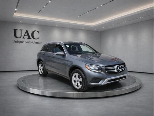 Selenite Grey Metallic 2018 Mercedes-Benz GLC 300 Base