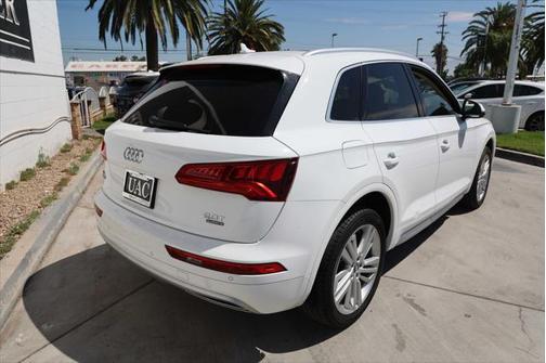 2018 Audi Q5 2.0T Premium Plus