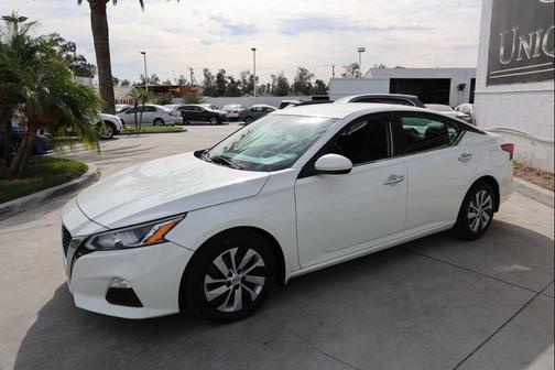 2020 Nissan Altima S FWD