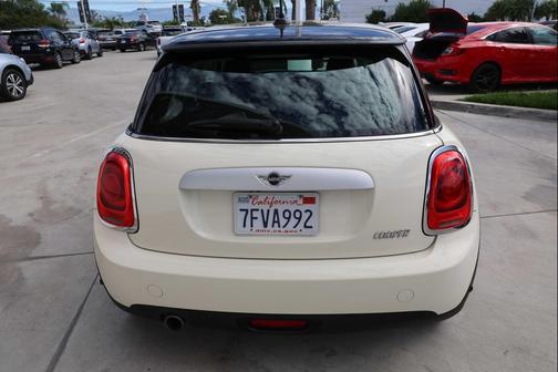 2014 MINI Hardtop Cooper