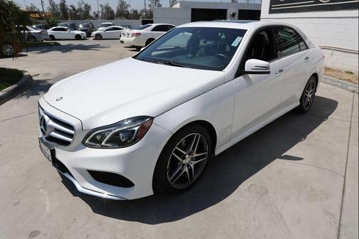 WHITE 2015 Mercedes-Benz E-Class E 400 SEDAN 4D