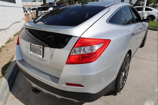 Alabaster Silver Metallic 2015 Honda Crosstour EX-L