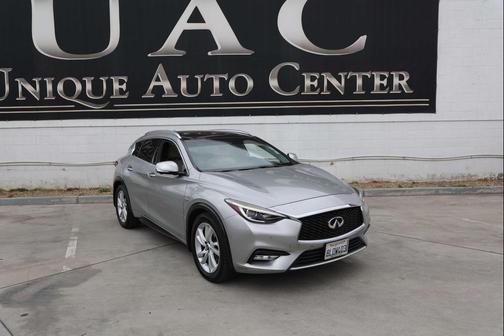 2019 INFINITI QX30 ESSENTIAL