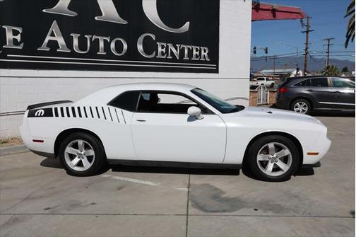2014 Dodge Challenger SXT