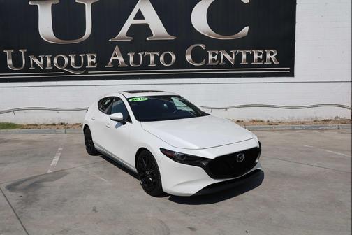 2019 Mazda Mazda3 FWD w/Premium Package