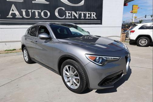 2018 Alfa Romeo Stelvio Ti Sport