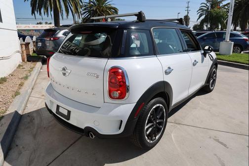 2016 MINI Countryman Cooper S