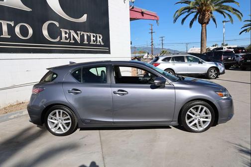 2017 Lexus CT 200h Base