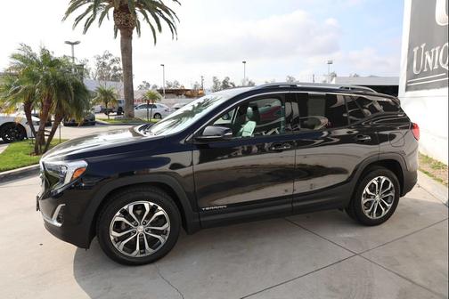 2021 GMC Terrain SLT