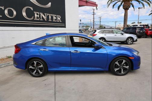 2017 Honda Civic Touring