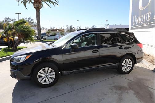 2017 Subaru Outback 2.5i Premium