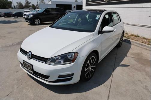 2016 Volkswagen Golf TSI SE 4-Door