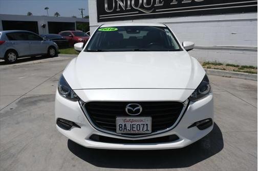 2018 Mazda Mazda3 Touring