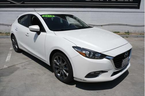 2018 Mazda Mazda3 Touring